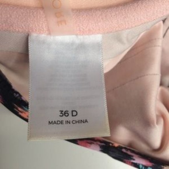 Shade & Shore 36D Tribal One Piece Swimsuit - Picture 5 of 7